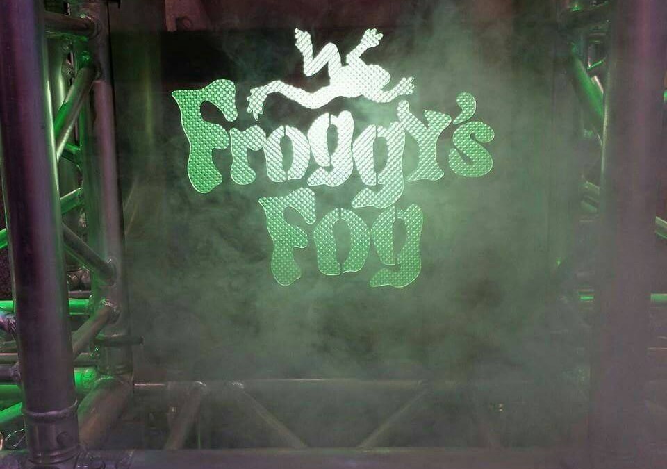Complete Your Halloween Haunt with Froggy’s Fog – A Fluid for Every Effect!