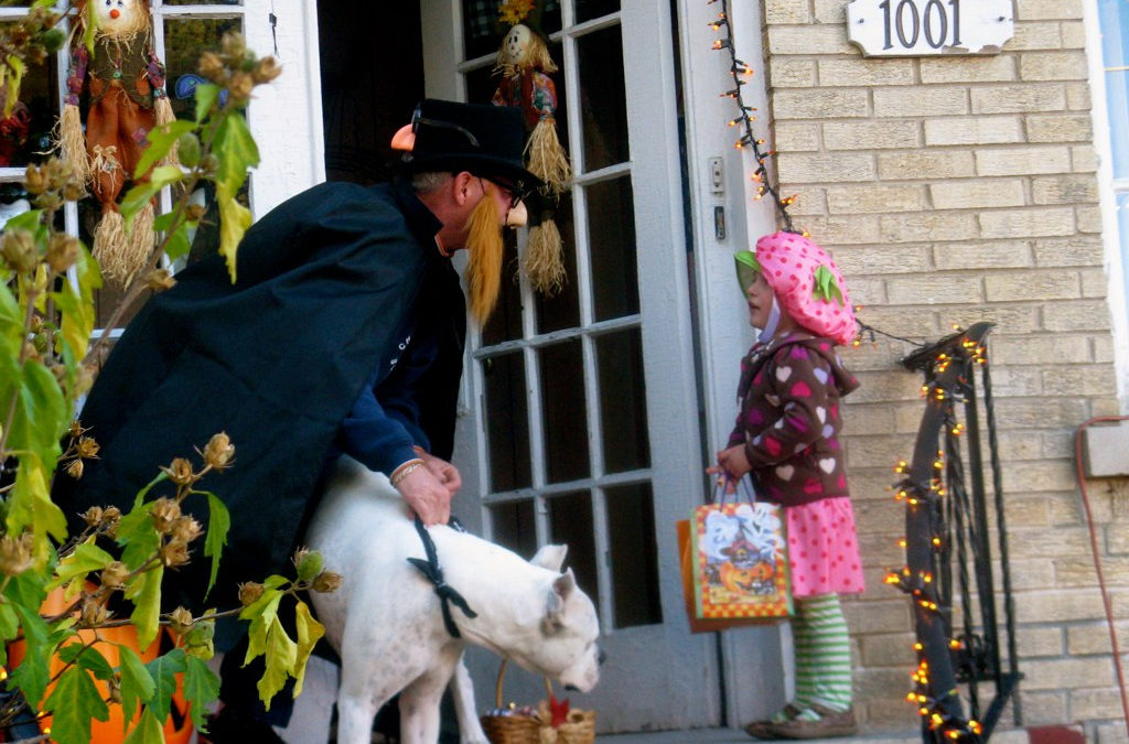 Canadian Town Bans Teens Over 16 From Trick-or-Treating