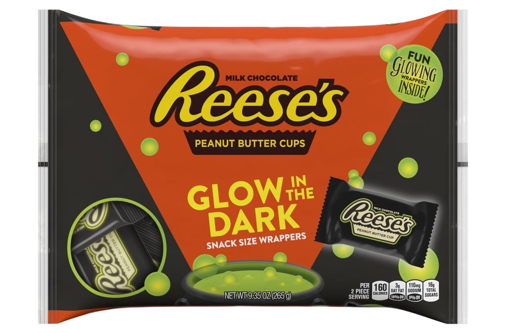 This Year’s Halloween Treats That’ll Have All the Trick-or-Treaters Talking: Glow-in-the-Dark Chocolate